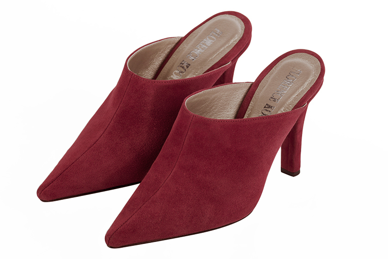 Burgundy red women's clog mules. Pointed toe. High slim heel. Front view - Florence KOOIJMAN